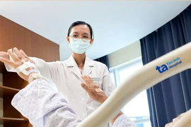 Đang siêu âm, cụ ông 82 tuổi bất ngờ đột quỵ lần 3