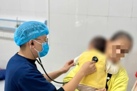 Nhiều trẻ nhập viện vì cúm A biến chứng nặng