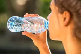 Trời lạnh, đừng để cơ thể 'khát' mà không biết