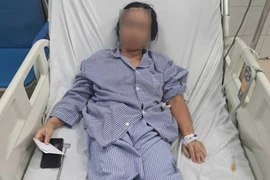 Cứu nữ giáo viên nguy kịch sau ăn bún ngan