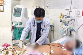 Sưng cẳng chân, đau bụng người bệnh nguy kịch vì hội chứng ly giải cơ vân