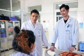 Trắng đêm hỗ trợ tuyến cứu sản phụ chảy máu ồ ạt do rau tiền đạo trung tâm