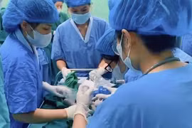 Đau bụng dữ dội, sản phụ gặp bệnh gây tử vong thai nhi nhanh