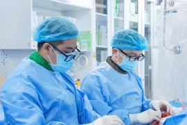 Can thiệp đặc biệt cứu bệnh nhân nhồi máu cơ tim dị ứng thuốc cản quang