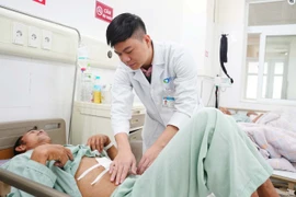 Ống dạ dày tạo hình thực quản cho bệnh nhân ung thư