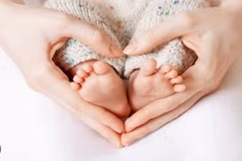 Vợ mang thai hộ sinh con, chồng được hưởng chế độ thai sản