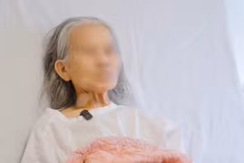 Cấp cứu thành công cụ bà 95 tuổi viêm túi mật hoại tử, nhiễm trùng nặng