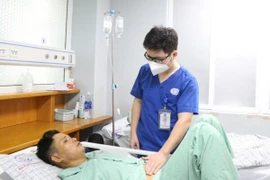 Đau bụng, vàng da người bệnh phát hiện viêm gan B gây suy gan cấp nguy kịch