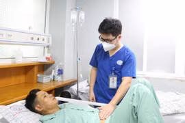 Đau bụng, vàng da người bệnh phát hiện viêm gan B gây suy gan cấp nguy kịch