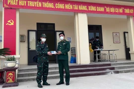Sốt cao, giảm thị lực, chiến sĩ đại đội phòng không 37 bị não mô cầu tấn công