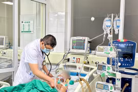 Sốt nhẹ, mệt mỏi, nhiều người suy hô hấp vì cúm B tiến triển âm thầm