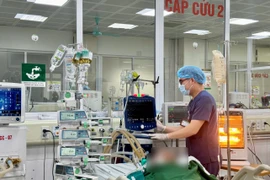 Mỗi ngày uống 1 lít rượu, người đàn ông xuất huyết tiêu hóa nguy kịch