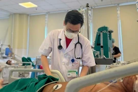 Hai người đàn ông suy đa tạng vì thủy đậu biến chứng nhanh