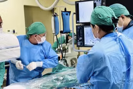 Cứu sản phụ bị rau cài răng lược thể nặng đe dọa tính mạng