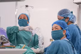 Chủ quan rong kinh kéo dài, người phụ nữ phải cắt bỏ tử cung