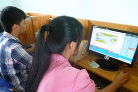  Thi sát hạch bằng lái xe - Ảnh VOV