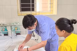 Hạ thân nhiệt chỉ huy cứu ca sơ sinh ngạt tổn thương não