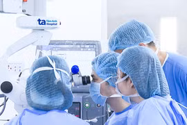 Biến chứng đái tháo đường, người đàn ông nguy cơ mất ánh sáng vĩnh viễn