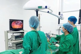 Thiếu nữ trẻ đừng chủ quan u nang buồng trứng, mất cơ hội làm mẹ