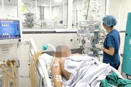 Men gan tăng trên 3.000, người bệnh Hà Nội sốt xuất huyết nguy kịch