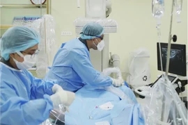 2 năm không cắt tử cung người phụ nữ khổ sở vì đau bụng, rong kinh