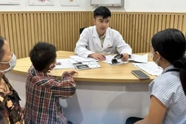 Ung thư tuyến giáp có mất khả năng làm mẹ?