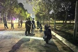 Bắt giữ nhóm đối tượng sắm bộ đàm, giả công an đi xử lý vi phạm giao thông