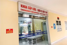 Chủ quan ra máu âm đạo, người phụ nữ 43 tuổi mất máu nguy kịch