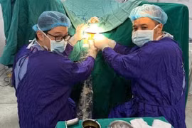 Thanh niên 38 tuổi khổ sở vì rò hậu môn tái phát nhiều lần