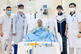 Bệnh nhân hôn mê do hàng tỷ virus viêm gan B trong máu