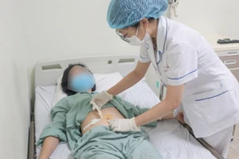 Nữ bệnh nhân lựa chọn từ Nga về Việt Nam để gắp sỏi túi mật