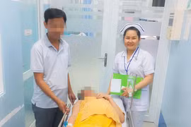 Cứu mẹ con sản phụ rau tiền đạo trung tâm từ tuần 28 đến tuần 37