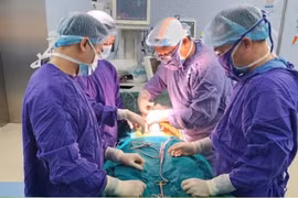 Mổ giãn tĩnh mạch tinh có hết đau bìu không?