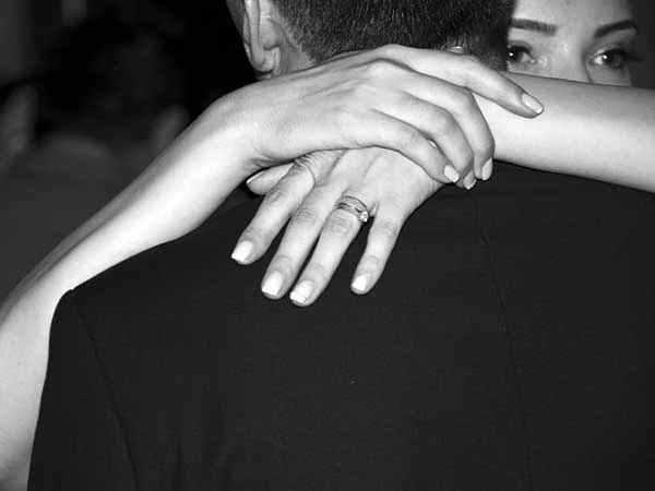 Dấu hiệu chứng tỏ bạn đang yêu nhầm người