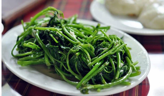 Công thức rau lang xào tỏi ngon mê tơi