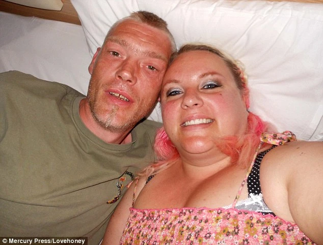 Giảm gần 60kg để tự tin làm chuyện “ấy“