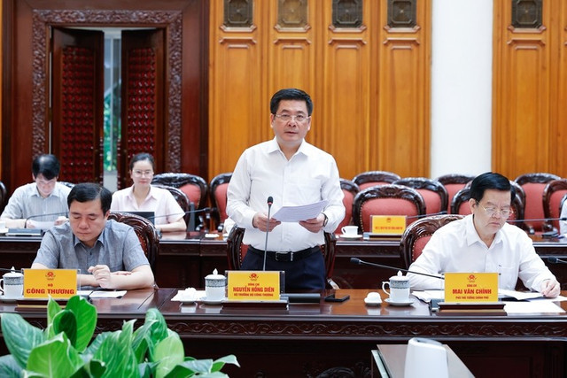 Bộ trưởng Bộ Công Thương Nguyễn Hồng Diên, Trưởng Đoàn đàm phán báo cáo tại cuộc họp 87.jpg