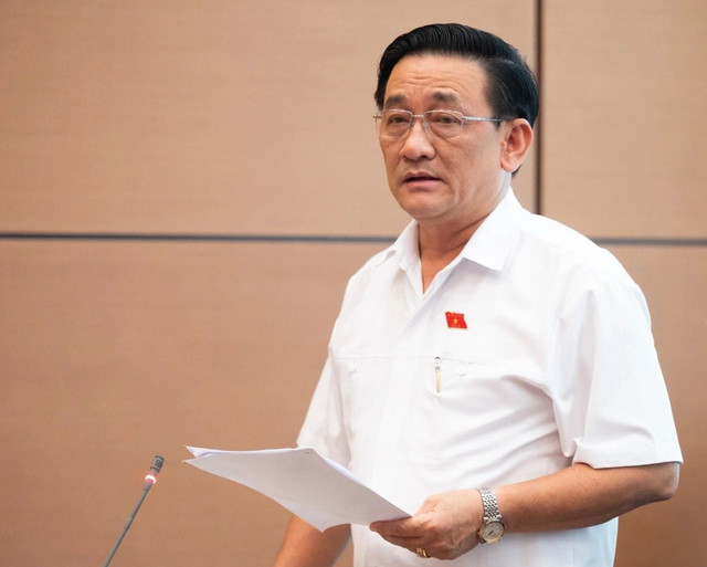 Đại biểu Trần Quốc Tuấn 88877-9987.jpg