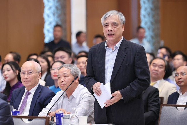 TS Trần Đình Thiên 778.jpg