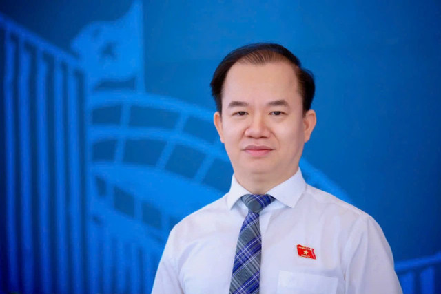 PGS. TS Bùi Hoài Sơn 11-1.jpg