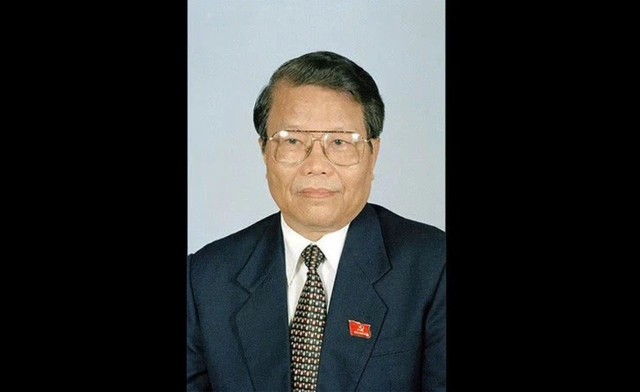 Nguyên Chủ tịch nước Trần Đức Lương (Ảnh: TTXVN). 1-1075.jpg