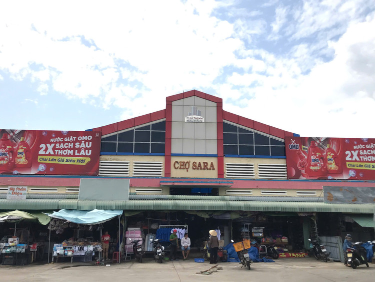 Chợ Sa Ra (nay là chợ Phú Thịnh), xã Hàm Thuận, tỉnh Lâm Đồng. 4.jpg