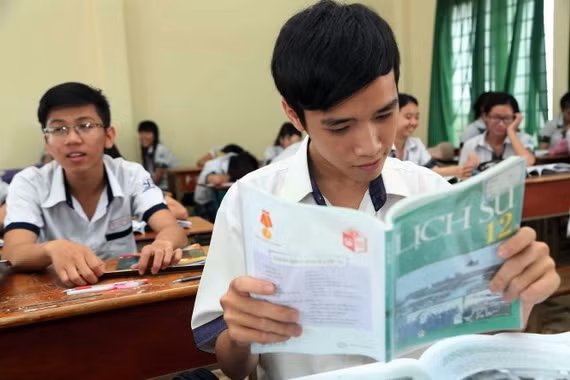 Bộ GD&ĐT khẳng định Lịch sử là môn học bắt buộc cấp THPT