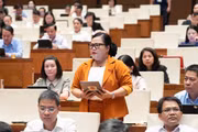 Quốc hội thảo luận sửa đổi các luật về tần số, viễn thông, giao dịch điện tử