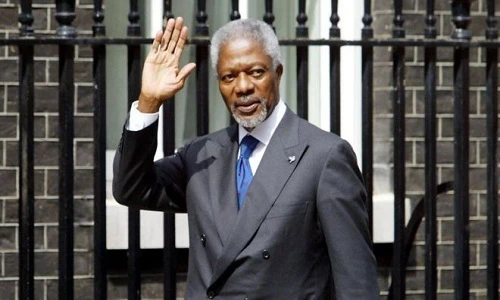 Loạt hình ấn tượng ông Kofi Annan bên các nguyên thủ thế giới