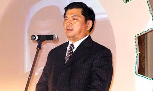 Chi tiết không bình thường vụ bổ nhiệm Vụ phó 26 tuổi
