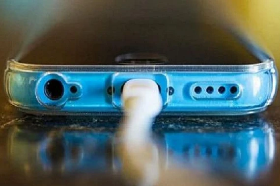 Quan niệm phổ biến về pin smartphone, máy tính xách tay 