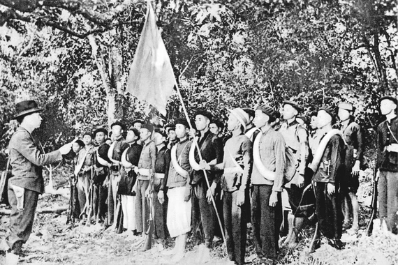 Sứ mệnh vẻ vang của Việt Nam giải phóng quân trong Cách mạng Tháng Tám