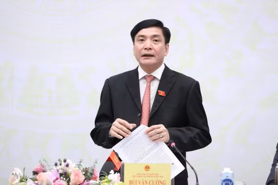 Kỷ luật ông Nguyễn Thanh Long: Rất đau xót nhưng “không có vùng cấm“