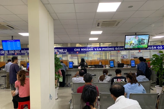 TP HCM: Nhiều vi phạm trong việc cấp 'sổ đỏ' tại Gò Vấp